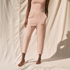 NWOT Lunya alpaca fleece lined relaxed lounge sweatpants